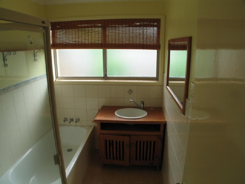 Broadbeach Waters QLD 4218