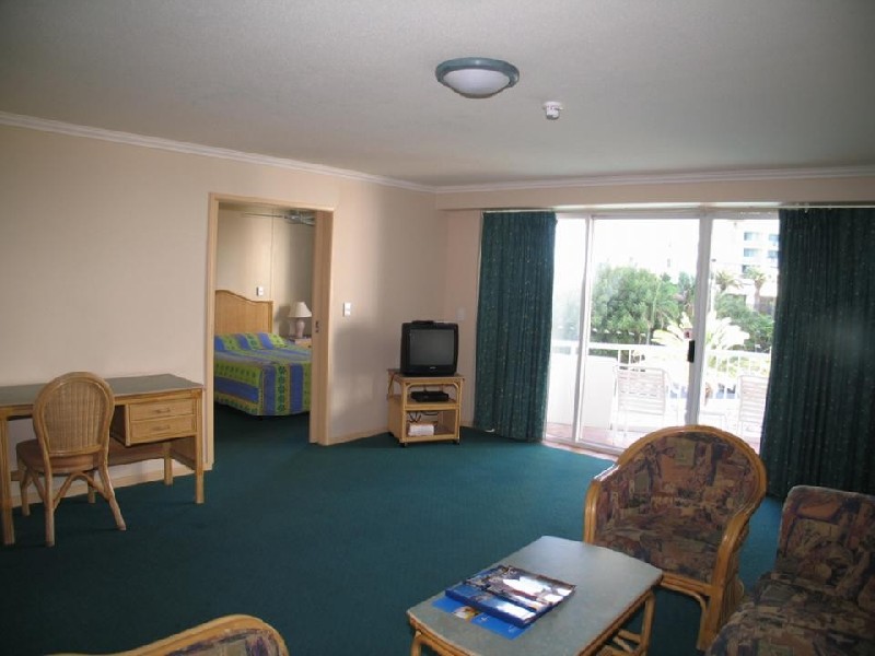 Surfers Paradise QLD 4217