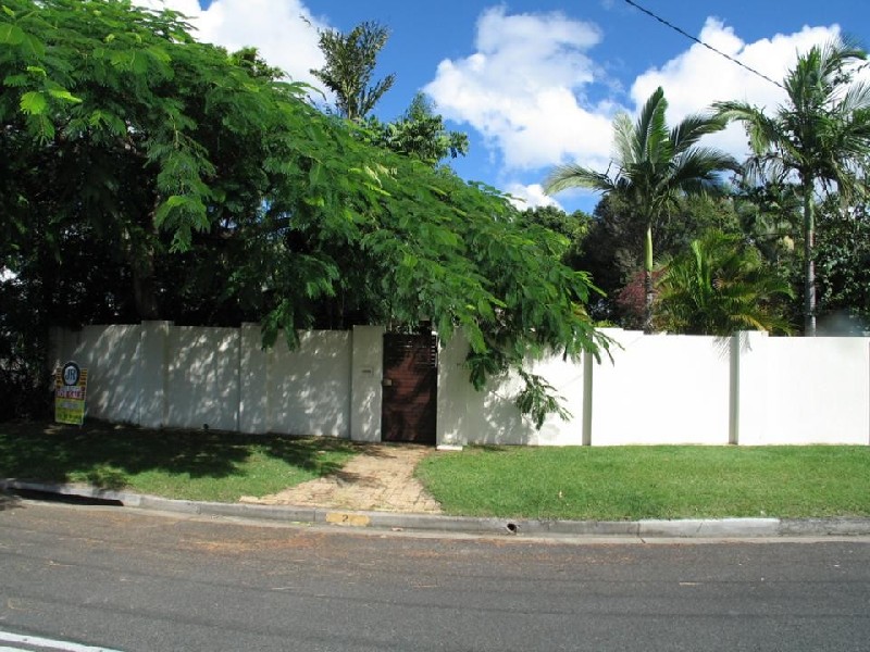 Broadbeach Waters QLD 4218