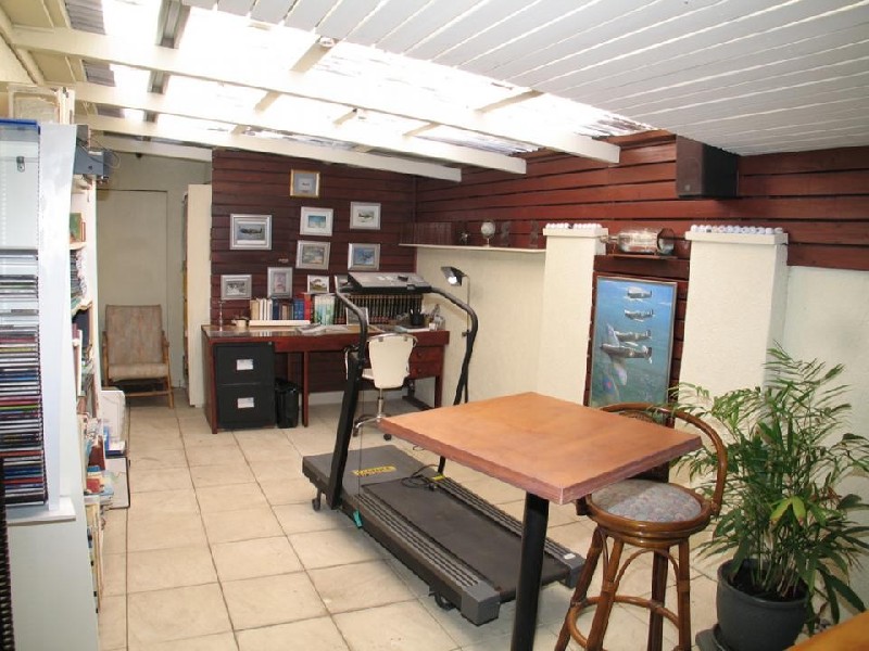 Broadbeach Waters QLD 4218