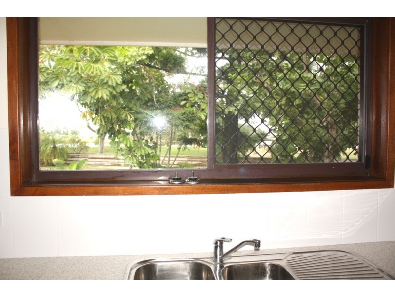 48 Karina Crescent, Broadbeach Waters QLD 4218