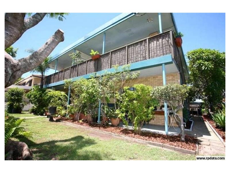 Broadbeach Waters QLD 4218