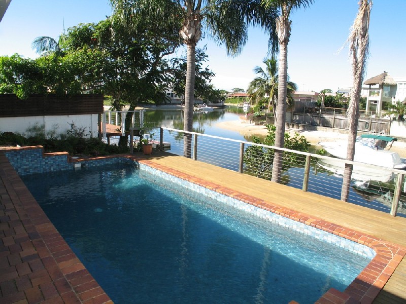 Broadbeach Waters QLD 4218