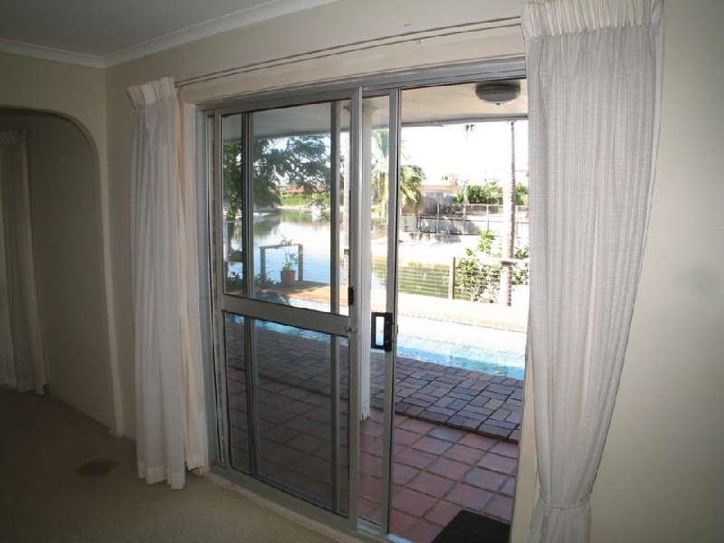 Broadbeach Waters QLD 4218