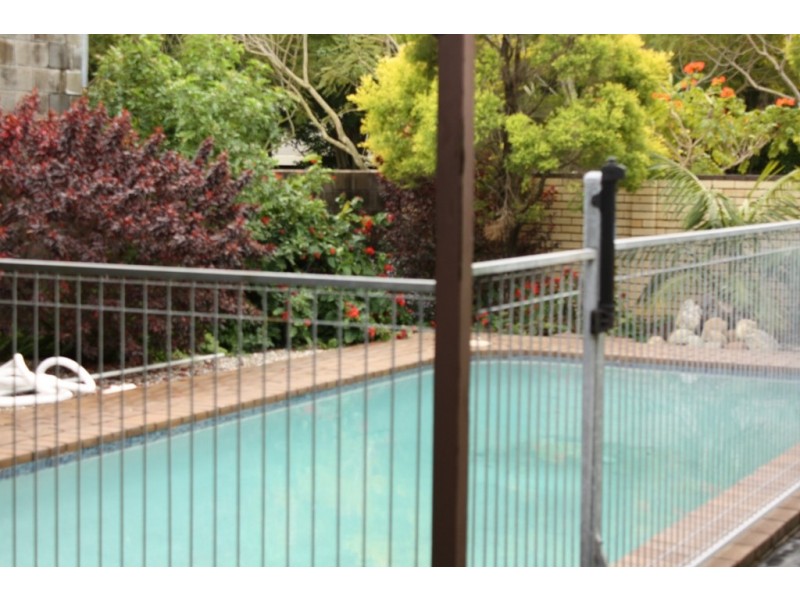 29 Rudd Street, Broadbeach Waters QLD 4218