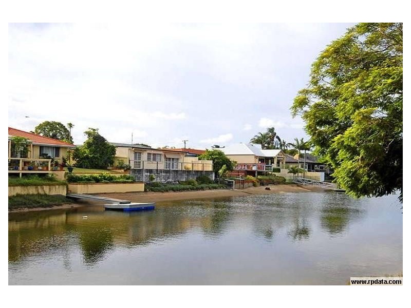 Broadbeach Waters QLD 4218