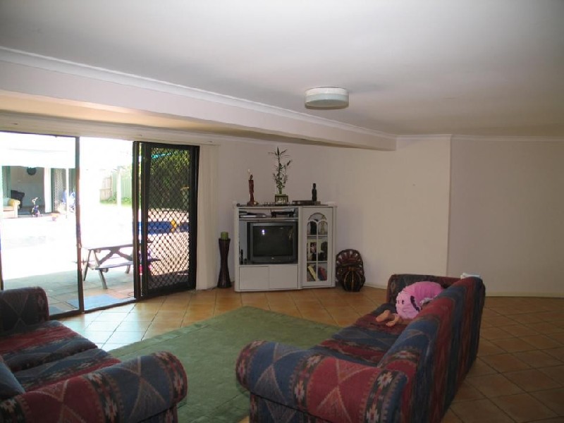 Ashmore QLD 4214