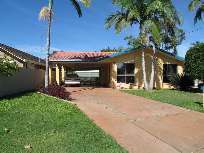 Broadbeach Waters QLD 4218