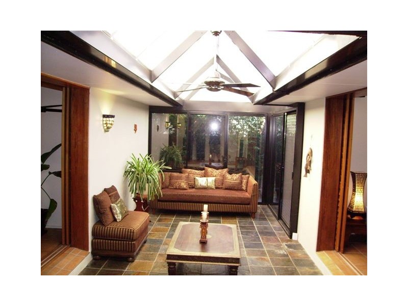 Broadbeach Waters QLD 4218