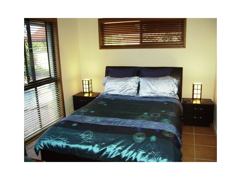 Broadbeach Waters QLD 4218