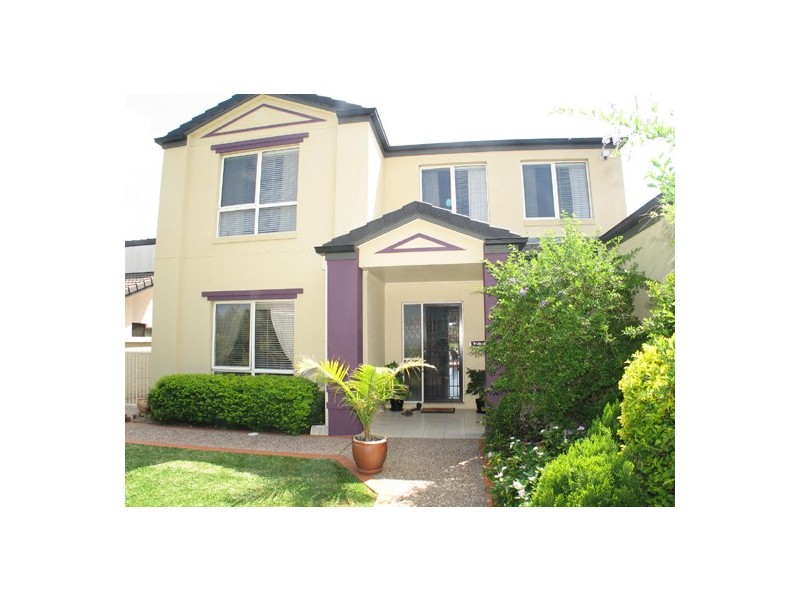 78 Waitomo Street, Broadbeach Waters QLD 4218