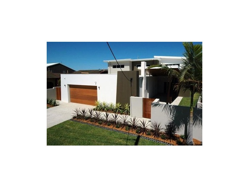 56 Sophie Avenue, Broadbeach Waters QLD 4218