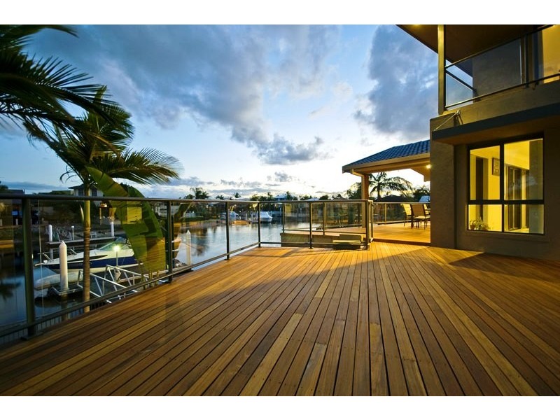 5 Laurel Court, Sorrento QLD 4217