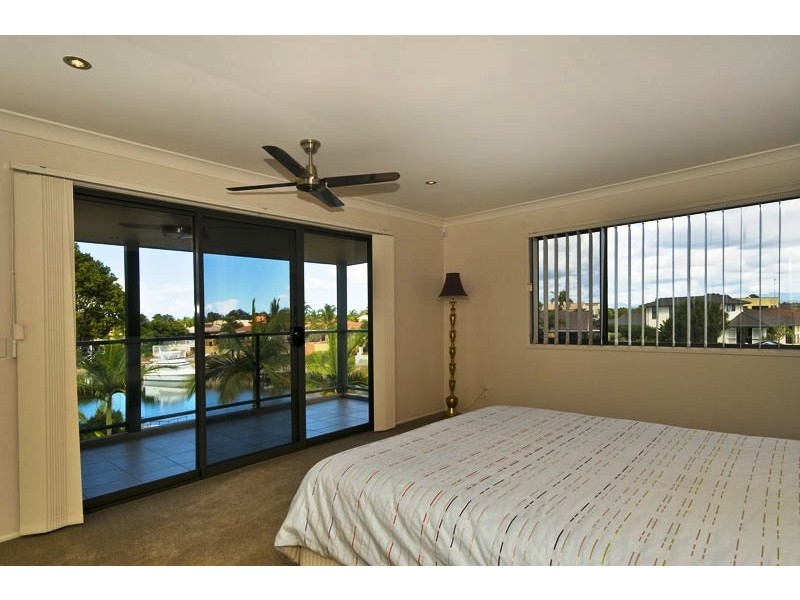 5 Laurel Court, Sorrento QLD 4217