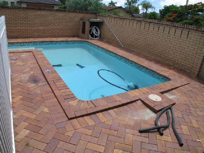 Broadbeach Waters QLD 4218