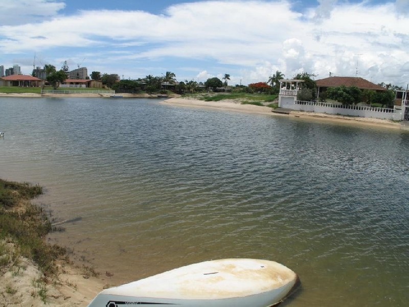 Broadbeach Waters QLD 4218