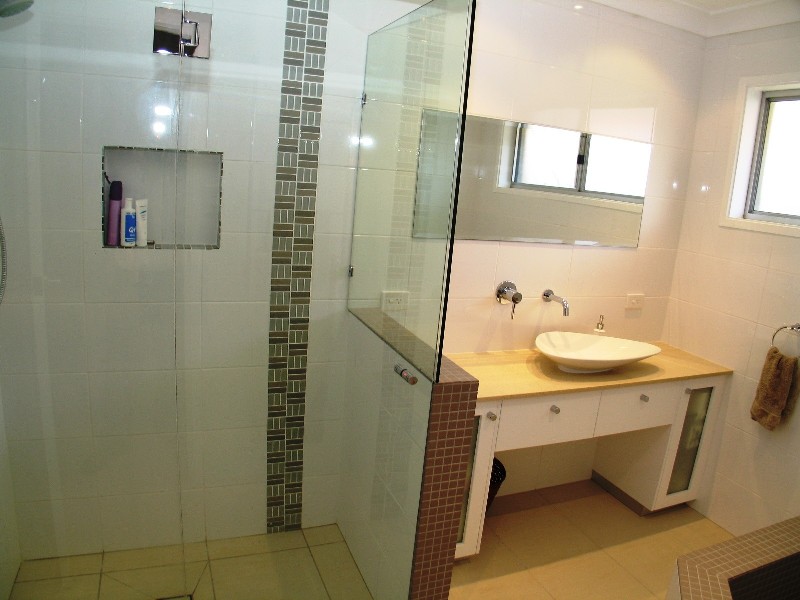 Broadbeach Waters QLD 4218