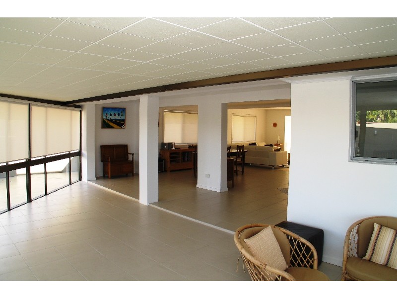 Broadbeach Waters QLD 4218