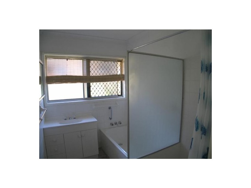 Broadbeach Waters QLD 4218