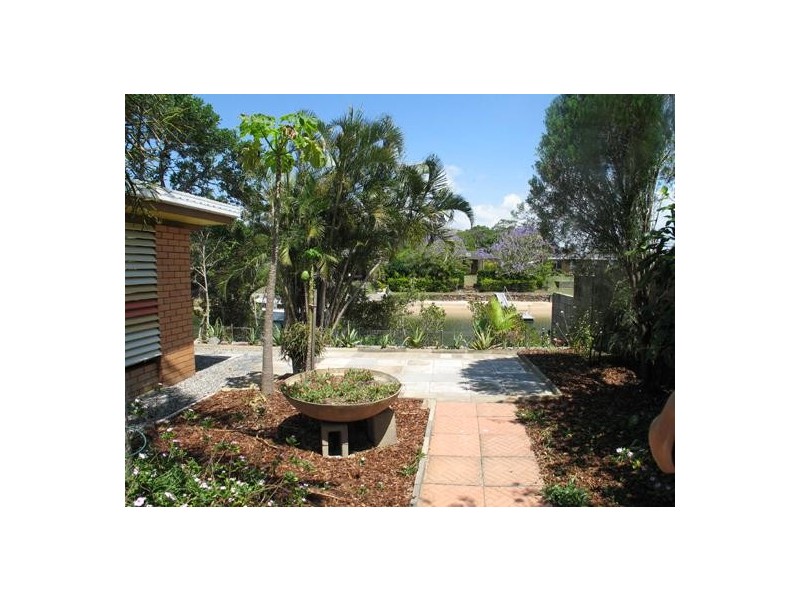 Broadbeach Waters QLD 4218