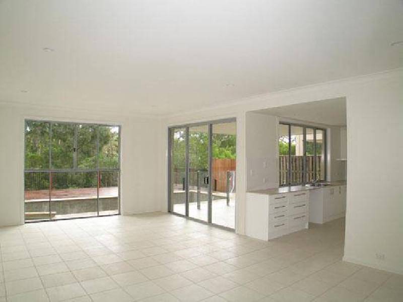 25 Royal Links Drive, Robina QLD 4226