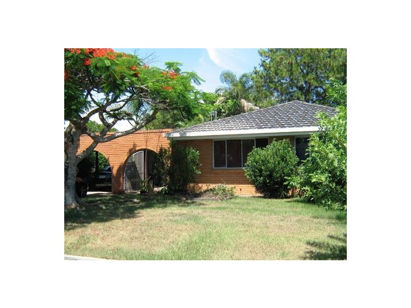 3 Key West, Broadbeach Waters QLD 4218