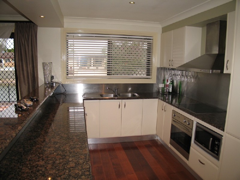 Broadbeach Waters QLD 4218