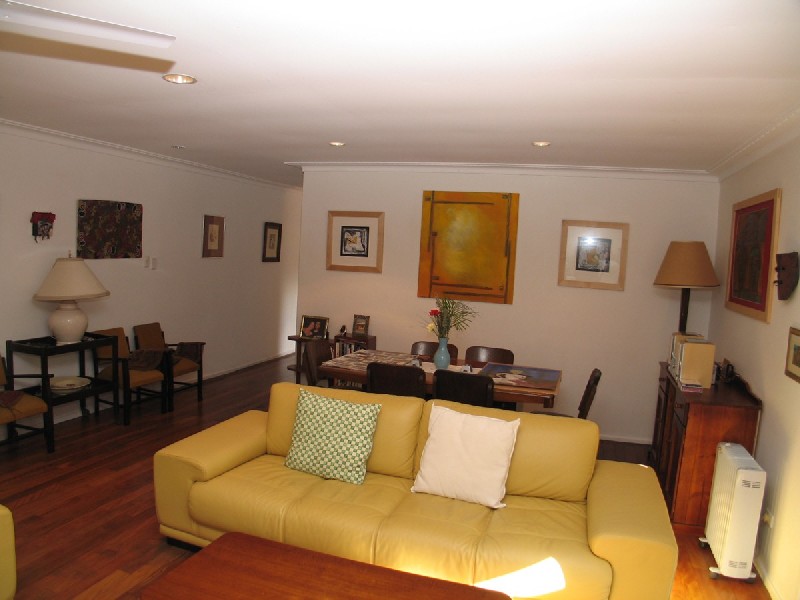 Broadbeach Waters QLD 4218