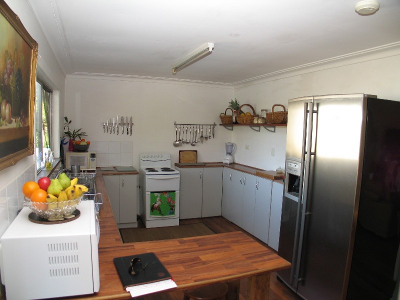 Broadbeach Waters QLD 4218