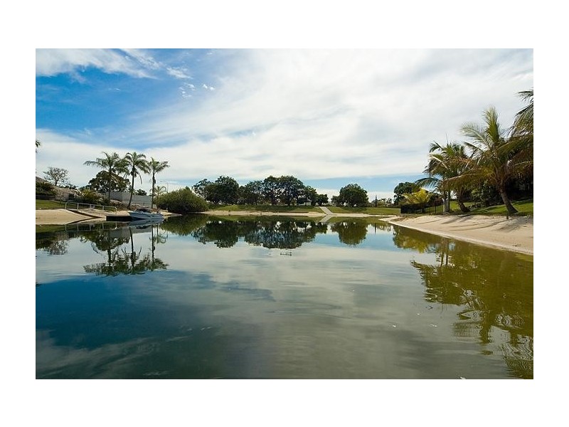 14 Cocos Court, Broadbeach Waters QLD 4218