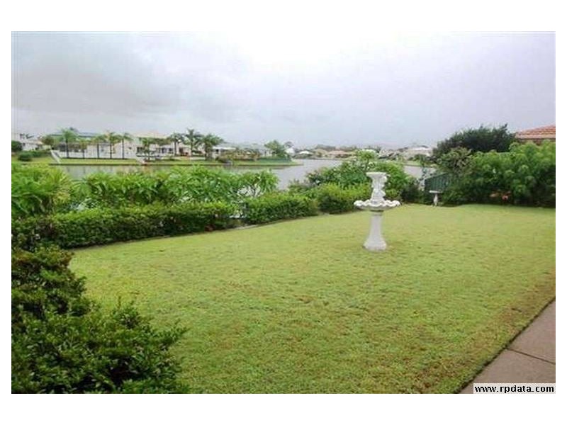 Broadbeach Waters QLD 4218