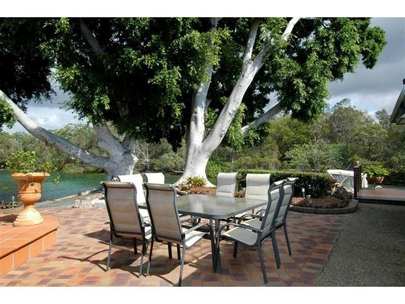 Broadbeach Waters QLD 4218