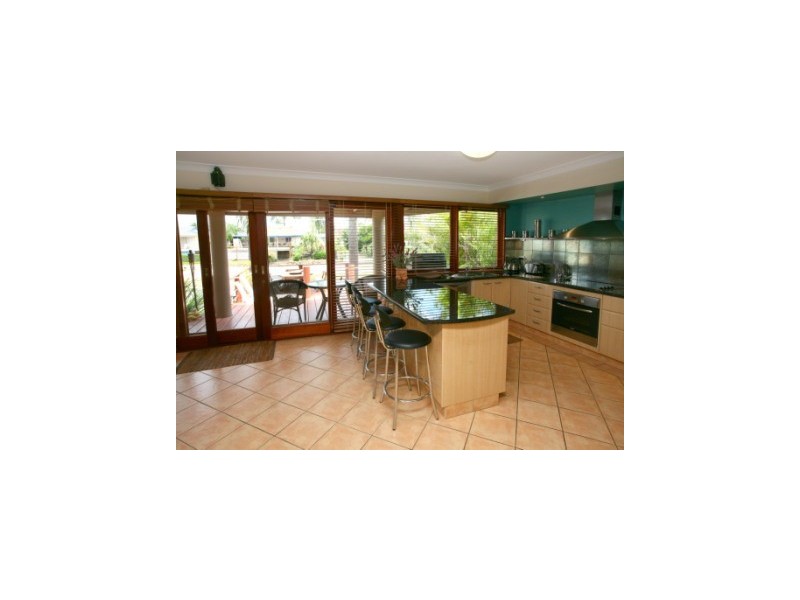 Broadbeach Waters QLD 4218