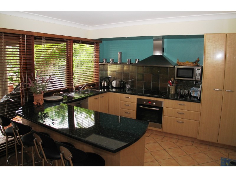 Broadbeach Waters QLD 4218