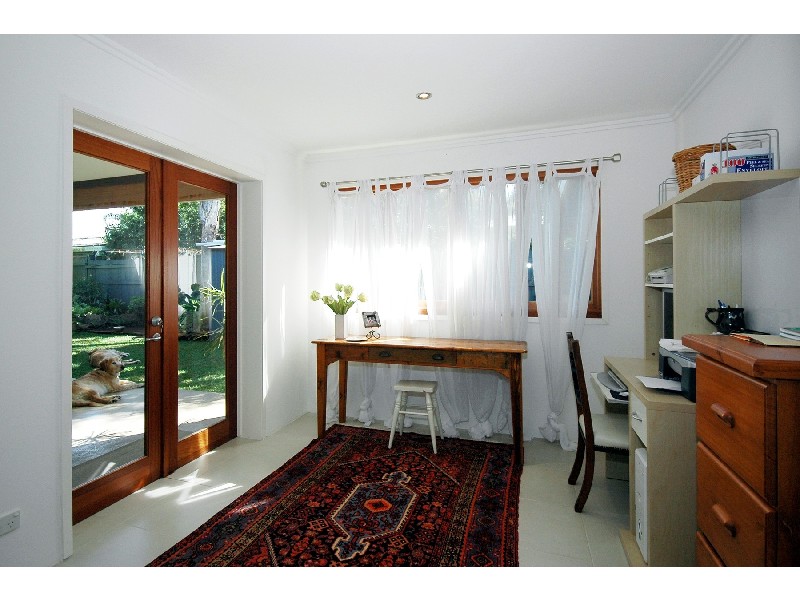 Broadbeach Waters QLD 4218