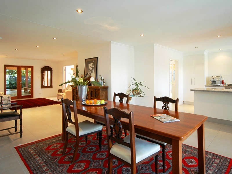 Broadbeach Waters QLD 4218