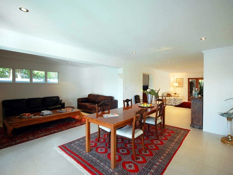 Broadbeach Waters QLD 4218