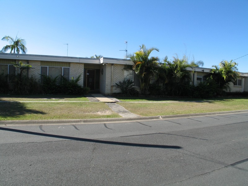 Broadbeach Waters QLD 4218