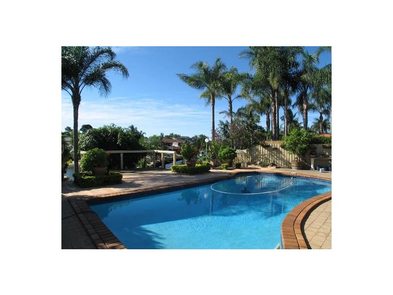 Winch Court, Mermaid Waters QLD 4218