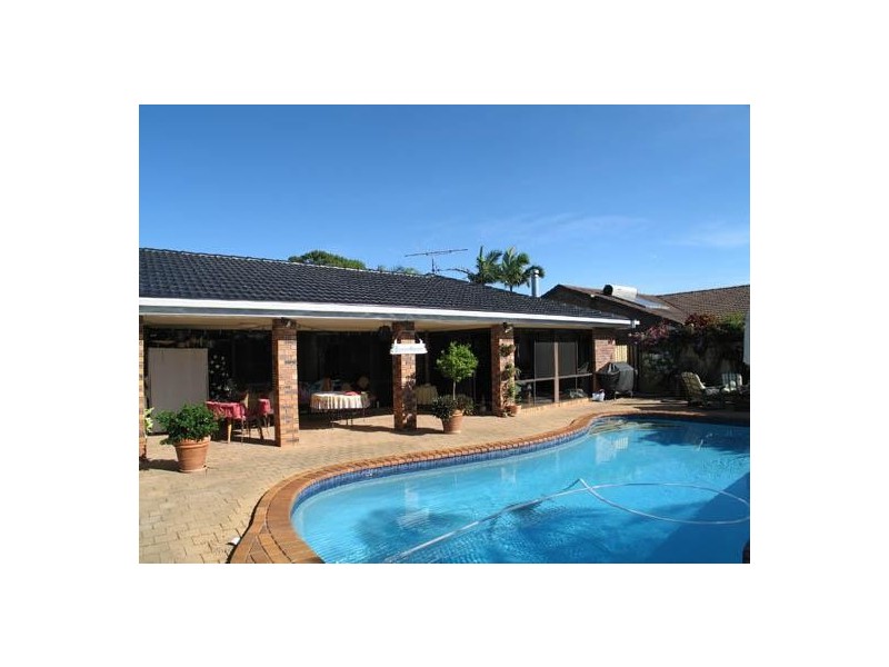 Winch Court, Mermaid Waters QLD 4218