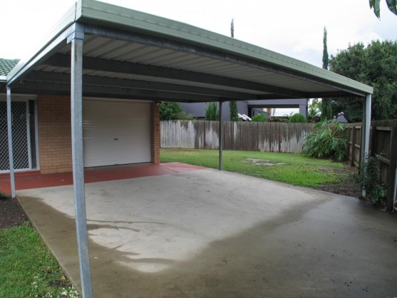 32 T.E Peters Drive, Broadbeach Waters QLD 4218