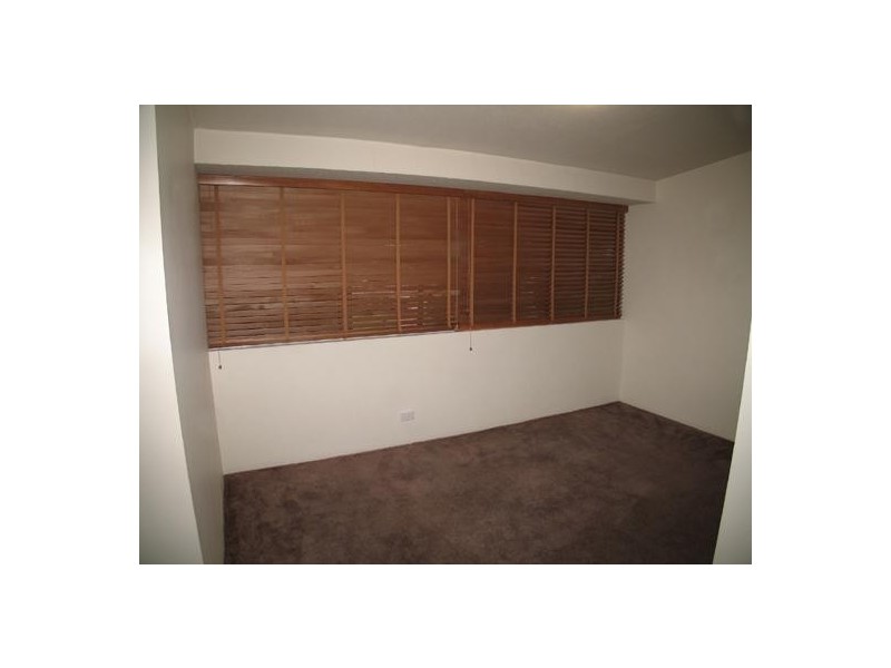 11-26 Holland Court, Broadbeach Waters QLD 4218