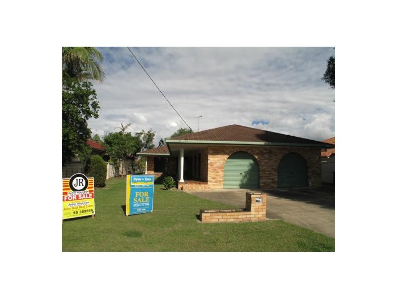 Meredith Drive, Broadbeach Waters QLD 4218