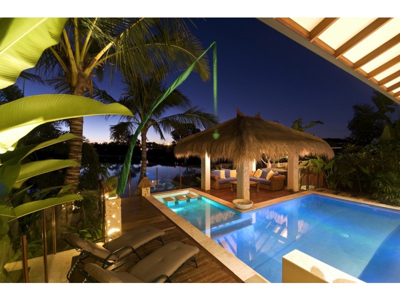 Broadbeach Waters QLD 4218