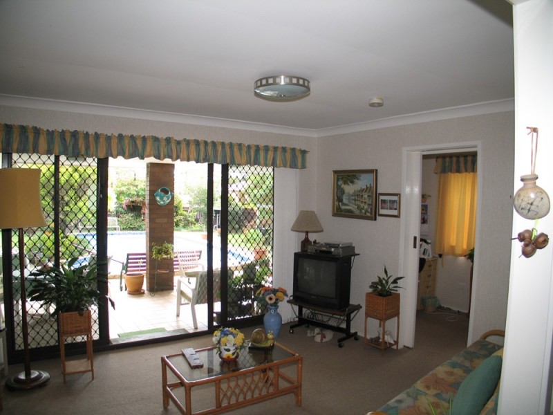 Broadbeach Waters QLD 4218