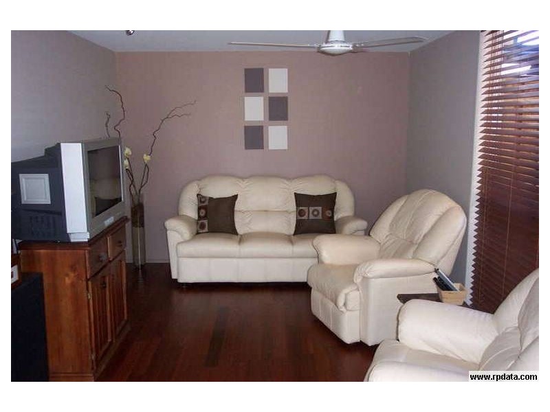 Broadbeach Waters QLD 4218