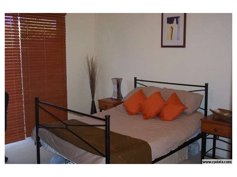 Broadbeach Waters QLD 4218