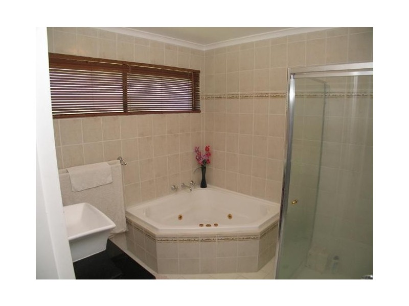 Sigatoka Place, Clear Island Waters QLD 4226