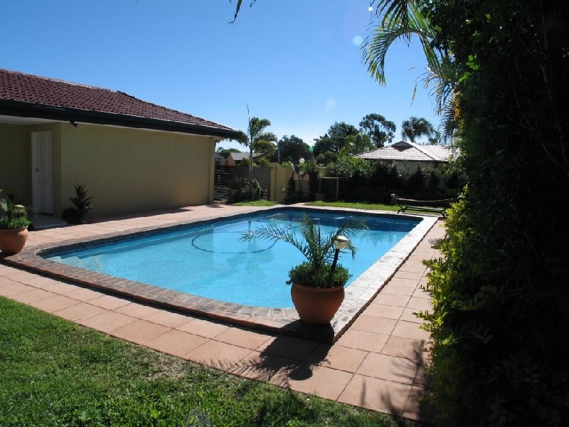Sigatoka Place, Clear Island Waters QLD 4226
