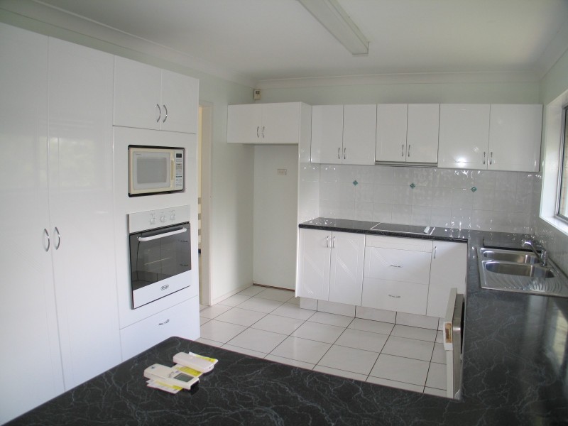 Broadbeach Waters QLD 4218